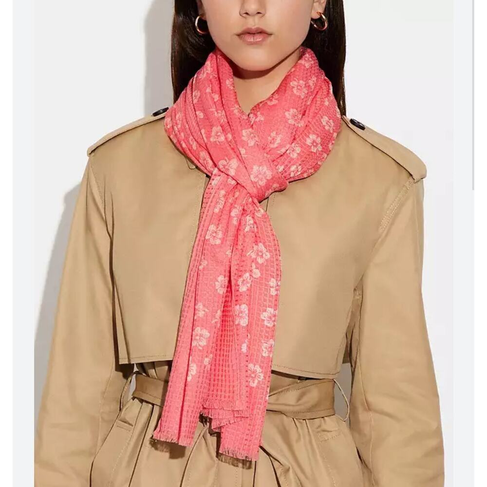 COACH OBLONG SCARF GRAPHIC DITSY PRINT IN PINK LEMONADE